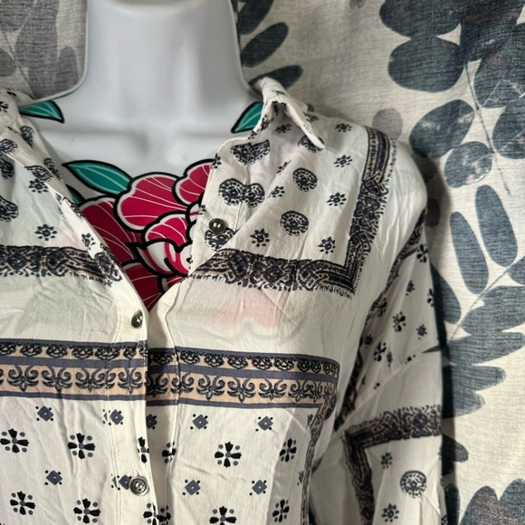 Free People Black and White Floral Button Down Shirt - Picture 3 of 6